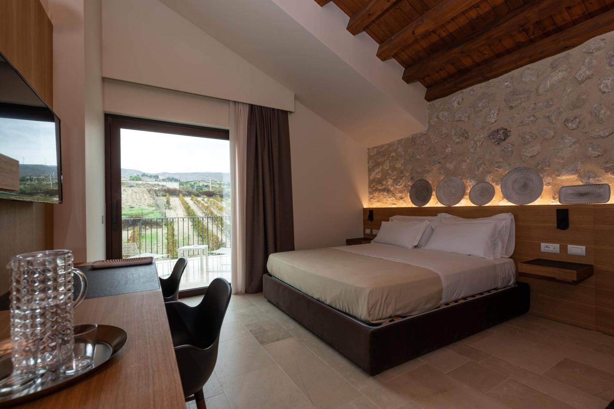 Borgo Giallonardo Wine Relais 2*